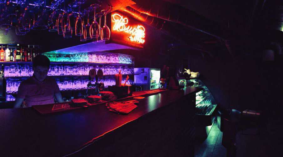 Neverland Loft Bar